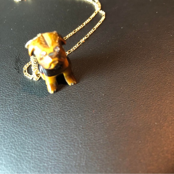 Antique fabrege dog pendent with diamond eyes in gold - Picture 4 of 16